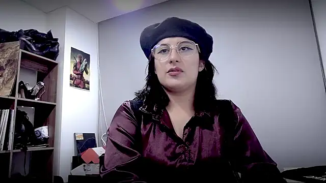 Scarlett Sen online show from April 7, 4:07 pm