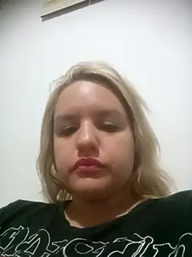 Snapshot of shaynarg chatting on March 15, 5:41 am shaynarg online show from March 15, 5:41 am