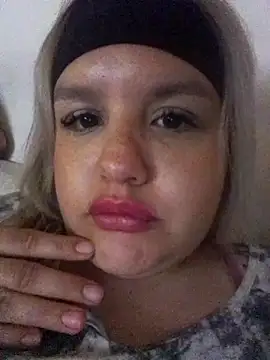 Snapshot of shaynarg chatting on October 2, 12:56 pm shaynarg online show from October 2, 12:56 pm