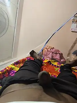 Snapshot of khilkhiladi chatting on March 13, 7:06 pm khilkhiladi online show from March 13, 7:06 pm