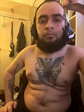 Snapshot of cnasty5621333 chatting on September 27, 12:43 pm cnasty5621333 online show from September 27, 12:43 pm