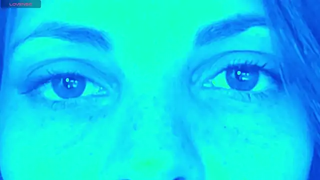 LanaCorona online show from April 18, 11:25 am