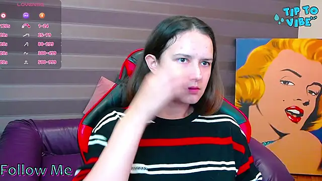 Snapshot of iris_nikhols chatting on September 24, 1:53 am iris nikhols online show from September 24, 1:53 am