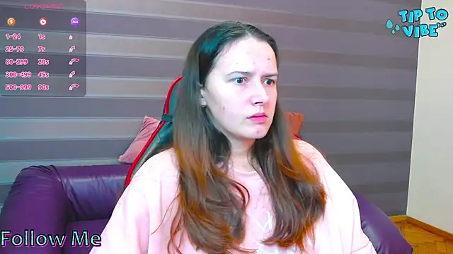 Snapshot of iris_nikhols chatting on September 25, 10:57 pm iris nikhols online show from September 25, 10:57 pm