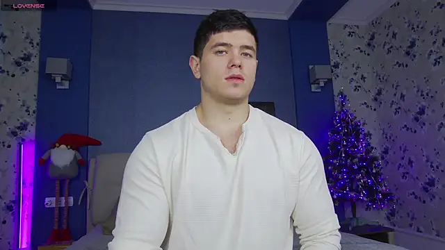 Snapshot of Arilas_ chatting on December 27, 7:51 am Arilas  online show from December 27, 7:51 am