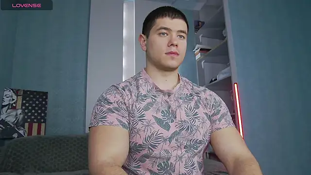 Snapshot of Arilas_ chatting on March 1, 7:30 am Arilas  online show from March 1, 7:30 am