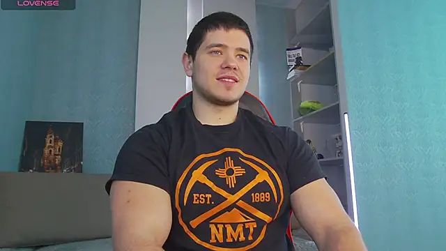 Snapshot of Arilas_ chatting on March 22, 7:36 am Arilas  online show from March 22, 7:36 am