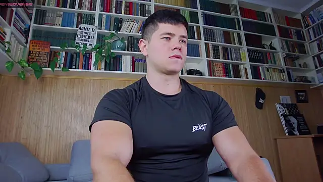 Snapshot of Arilas_ chatting on September 23, 6:05 am Arilas  online show from September 23, 6:05 am