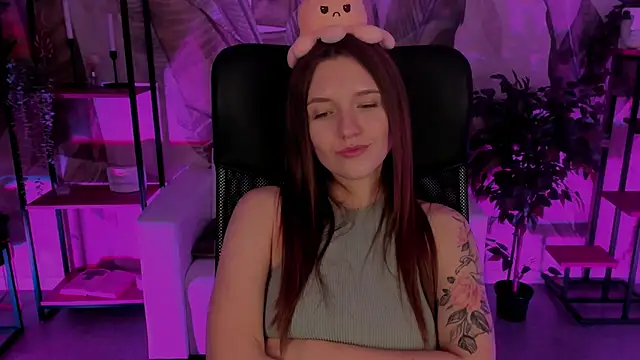 JennyDens online show from December 18, 9:04 am