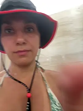  CurlySue  online show from May 25, 3:23 am