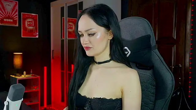 QueenAliss online show from March 24, 2:49 am