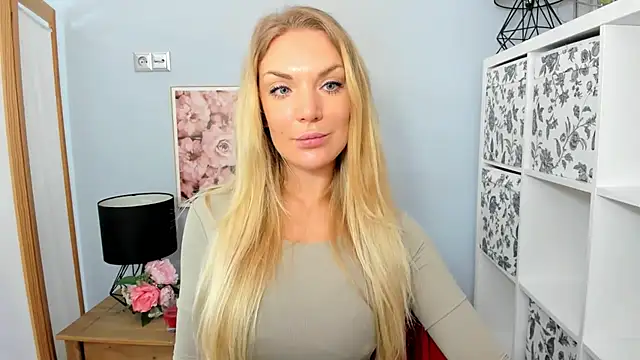 AulloraHoney online show from January 27, 6:41 am