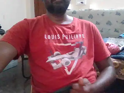 Snapshot of rajkumar147 chatting on October 31, 10:55 pm rajkumar147 online show from October 31, 10:55 pm