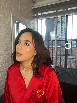 Snapshot of Little_Amber6 chatting on January 13, 9:20 pm Little Amber6 online show from January 13, 9:20 pm