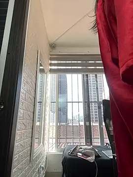 Snapshot of Little_Amber6 chatting on February 2, 9:02 pm Little Amber6 online show from February 2, 9:02 pm