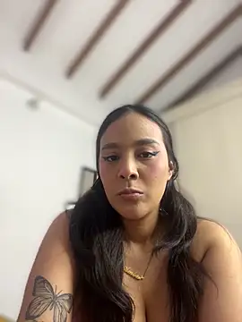 Snapshot of Little_Amber6 chatting on March 12, 8:52 pm Little Amber6 online show from March 12, 8:52 pm