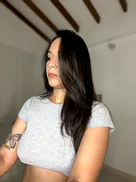 Snapshot of Little_Amber6 chatting on September 20, 11:50 pm Little Amber6 online show from September 20, 11:50 pm