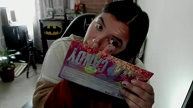 aika-dreams online show from April 1, 2:14 pm