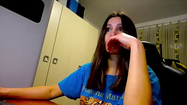 GodlyTheia online show from March 12, 7:42 pm