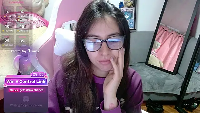 Maggie Fox3 online show from March 16, 12:49 am