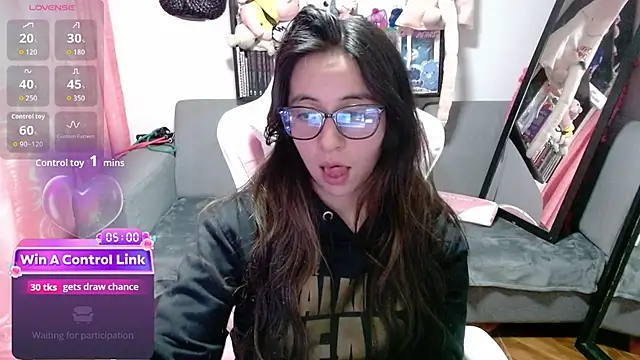 Maggie Fox3 online show from March 29, 1:16 am