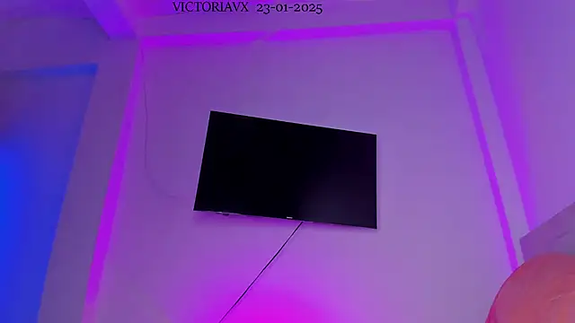 VictoriaVX online show from January 24, 2:28 am