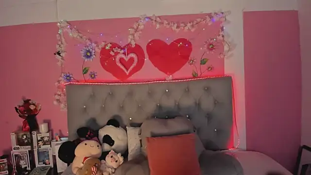 Snapshot of LEXA_MURPHY chatting on February 15, 2:52 am LEXA MURPHY online show from February 15, 2:52 am