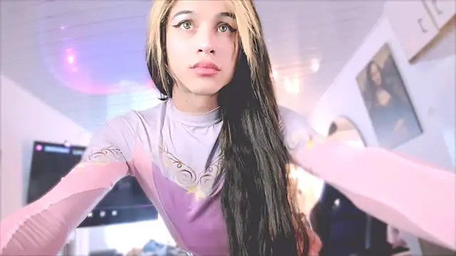 stormytt  online show from February 16, 9:59 pm