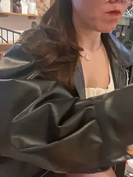 HinaLovely online show from January 20, 12:39 pm