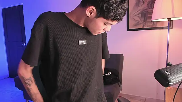 Varya Ferreira online show from February 4, 2:28 am