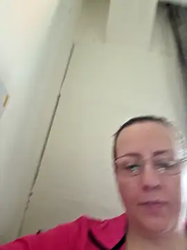 Goodass7 online show from April 17, 5:43 am