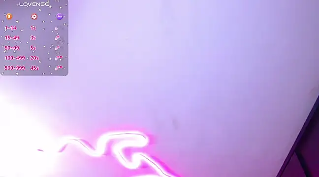 Snapshot of Vannessa__Shy chatting on January 11, 1:01 pm Vannessa  Shy online show from January 11, 1:01 pm