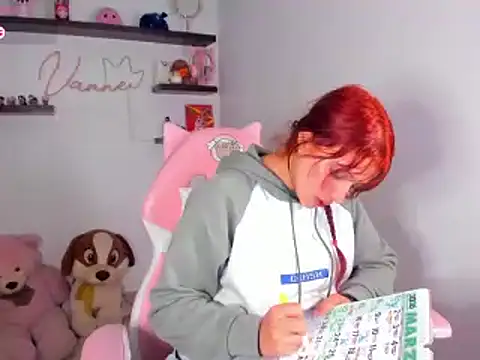 Vannessa  Shy online show from April 13, 11:43 pm