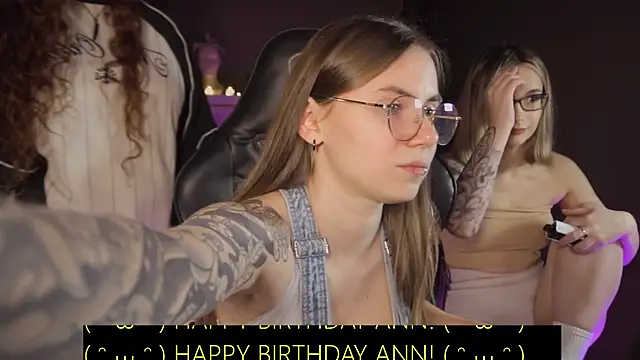 Snapshot of _AnnaStark_ chatting on February 26, 8:44 pm AnnaStark online show from February 26, 8:44 pm