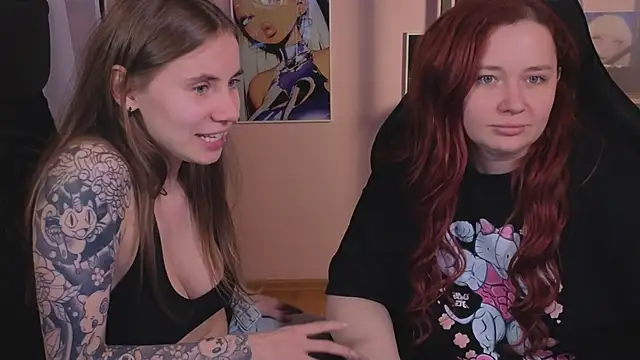 Snapshot of _AnnaStark_ chatting on October 5, 8:12 am AnnaStark online show from October 5, 8:12 am