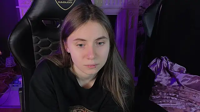 Snapshot of _AnnaStark_ chatting on February 10, 5:11 am AnnaStark online show from February 10, 5:11 am