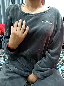 Snapshot of Beautiful_xxo chatting on February 2, 5:37 pm Beautiful xxo online show from February 2, 5:37 pm