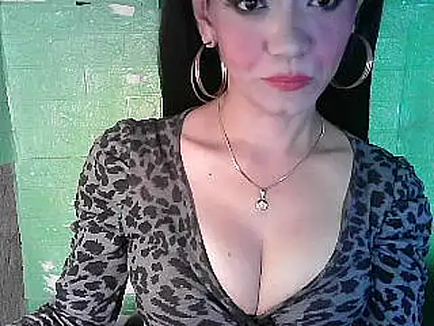 Rosebaumgardner1234 online show from February 20, 8:58 pm