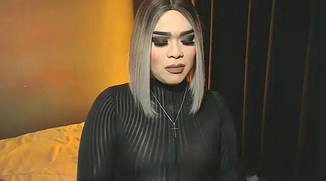 VictoriaEliz online show from December 21, 11:45 pm