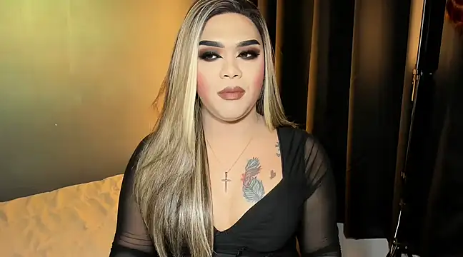 VictoriaEliz online show from March 15, 1:51 pm