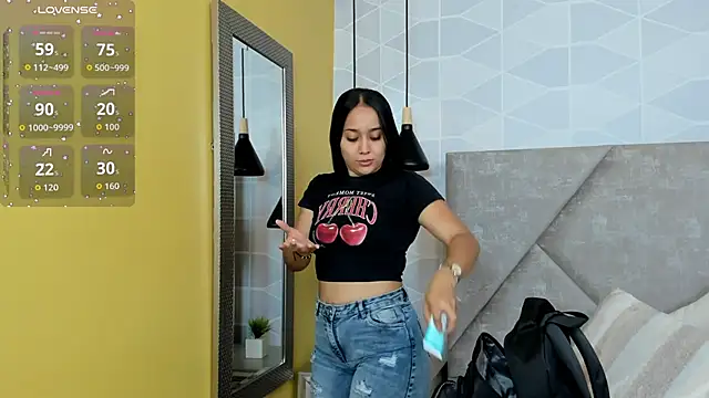 Sammy Fit  online show from March 10, 12:10 pm