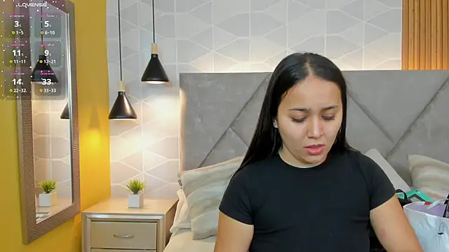 Snapshot of Sammy_Fit_ chatting on April 20, 12:19 pm Sammy Fit online show from April 20, 12:19 pm