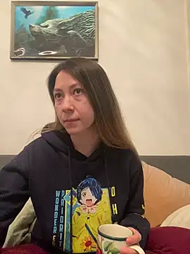 chibi moon  online show from January 14, 6:46 pm