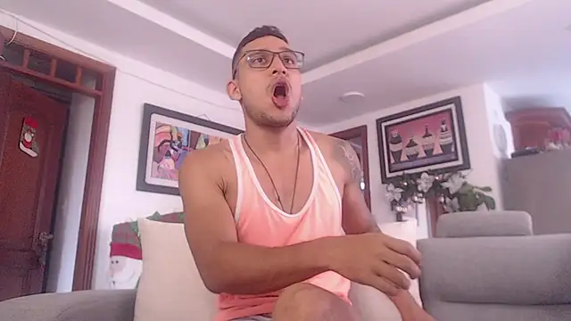 dvg2402 online show from January 4, 4:43 pm