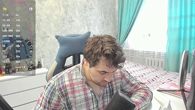 Snapshot of Morlaios chatting on February 3, 11:42 am Morlaios online show from February 3, 11:42 am