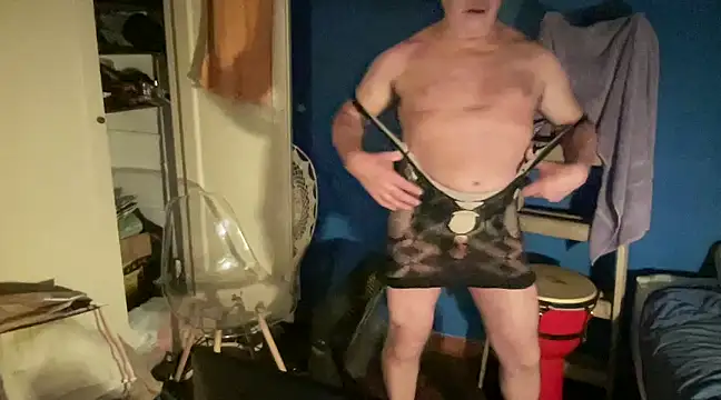 Snapshot of Fabrissi chatting on March 10, 3:34 am Fabrissi online show from March 10, 3:34 am