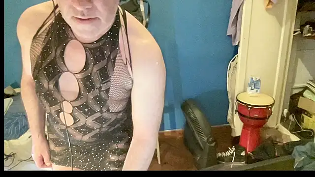 Snapshot of Fabrissi chatting on March 18, 8:25 am Fabrissi online show from March 18, 8:25 am