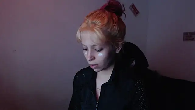 Snapshot of MaryJannes chatting on November 21, 6:12 am MaryJannes online show from November 21, 6:12 am