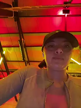 alexademie1 online show from February 12, 3:49 pm