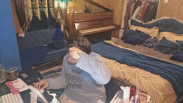 Snapshot of VanessaDoyle chatting on January 9, 3:09 am VanessaDoyle online show from January 9, 3:09 am